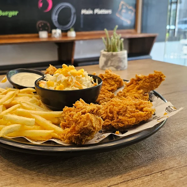 Crunchy Crispy Chicken Plate — Public Grill