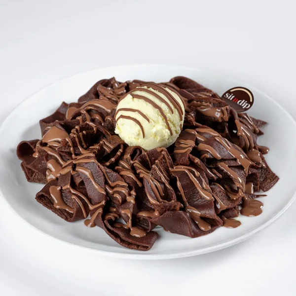 Chocolate Fettucine Crêpe