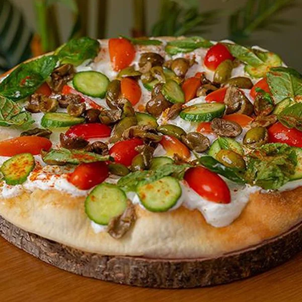 Labneh & Vegetables Manoushe