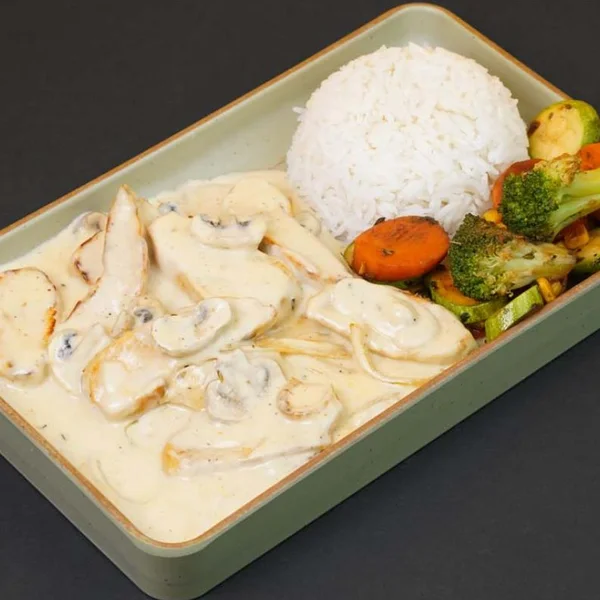 Chicken Stroganoff Platter