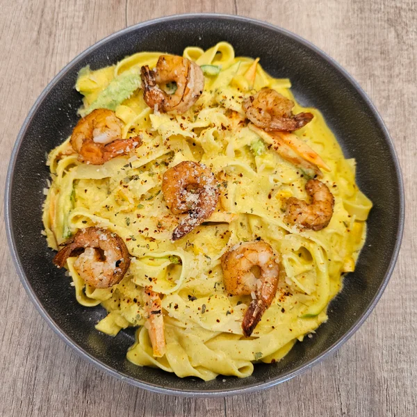 Shrimp Curry pasta — Public Grill